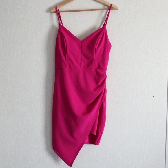 LOVE Nickie Lew Sparkle Pink Ruched side Stretch Dress - Picture 4 of 15